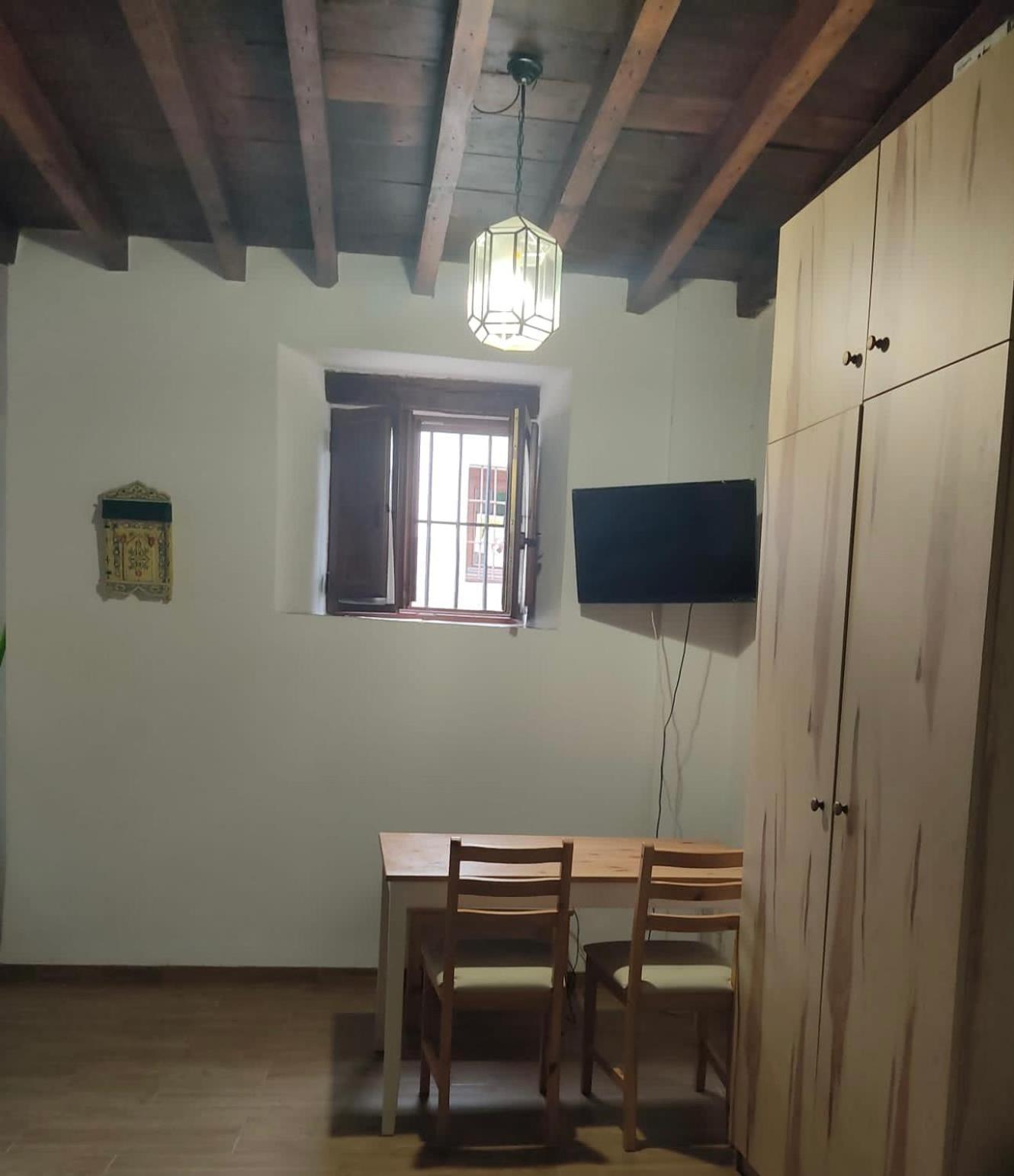 Cozy Rental Apartment In The Heart Of Albaicin غرناطة المظهر الخارجي الصورة